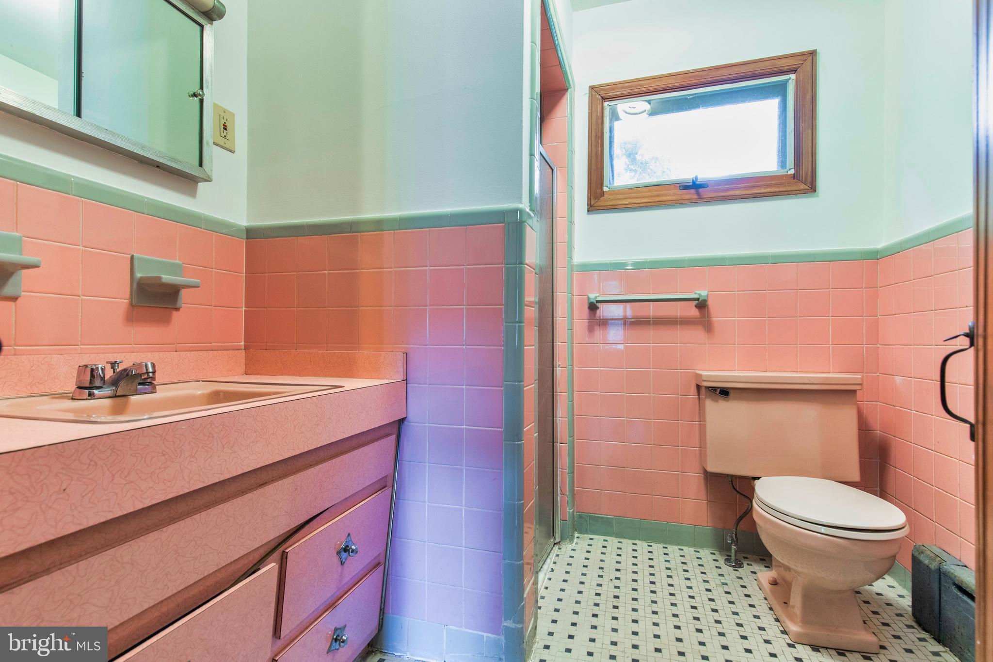 180 Berlin Road Gibbsboro, NJ 08026 - Photo 10 of 16 Gallery Image 10