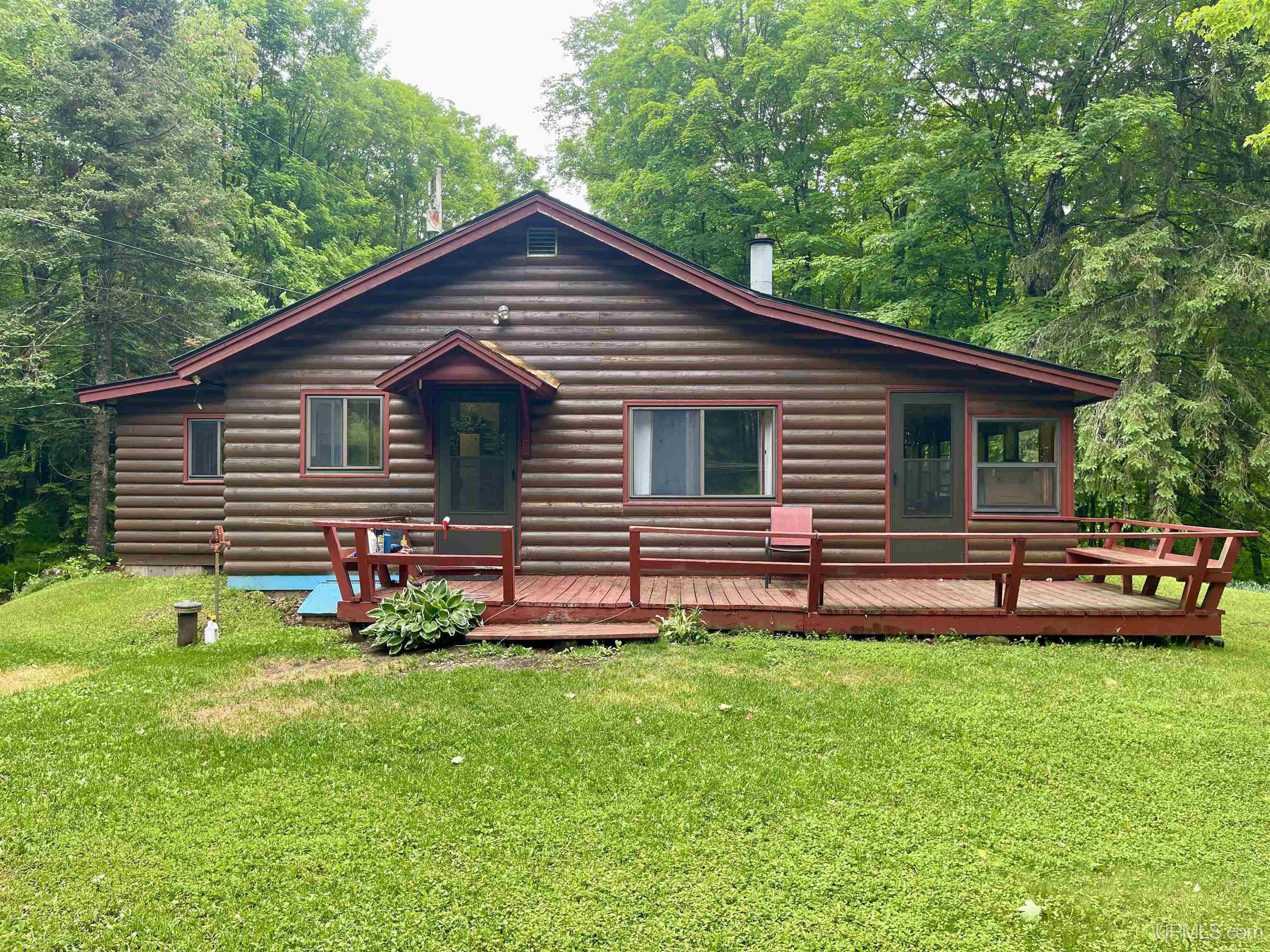 90 Green Road Michigamme, MI 49861 - Photo 2 of 39