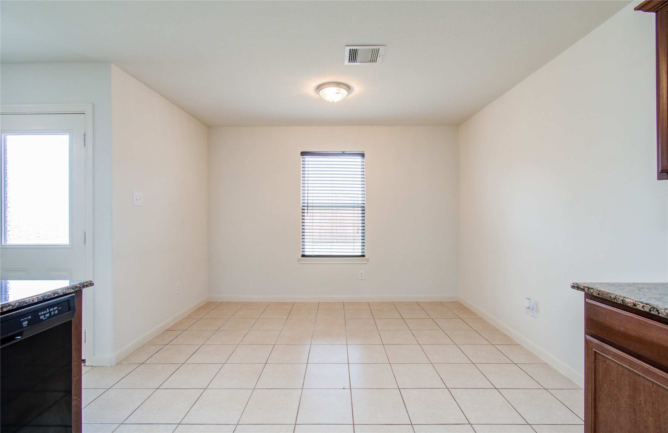 8218 Hall View Drive Houston, TX 77075 - Photo 14 of 31