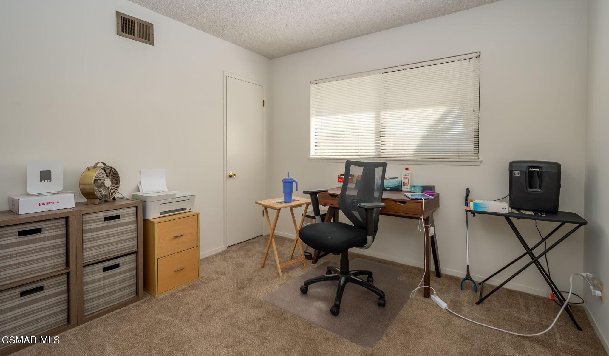 1271 Alexander Street Simi Valley, CA 93065 - Photo 8 of 13 Bed2
