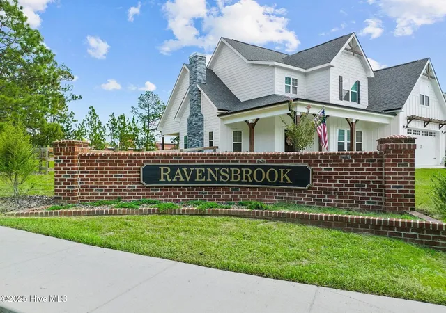 $658,250 | 374 Caledonia Drive, Carthage, NC 28327