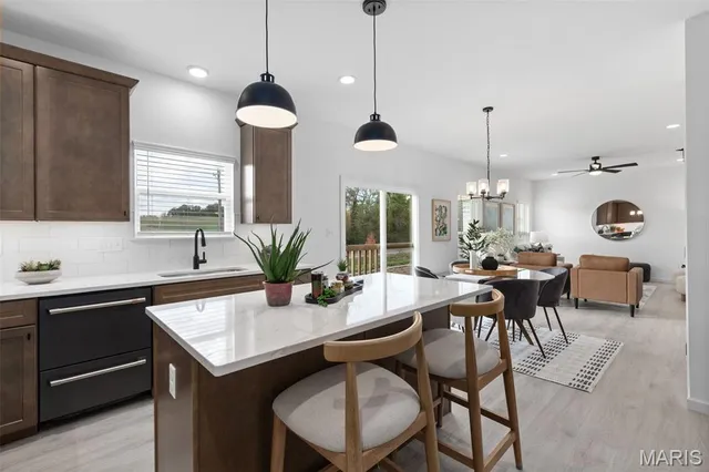 $304,900 | 2 Royal Ii At Elkhorn Ridge Manors, Truesdale, MO 63380