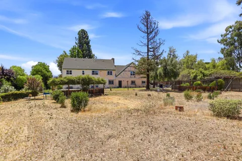 $999,000 | 130 Sunrise Drive, Hollister, CA 95023