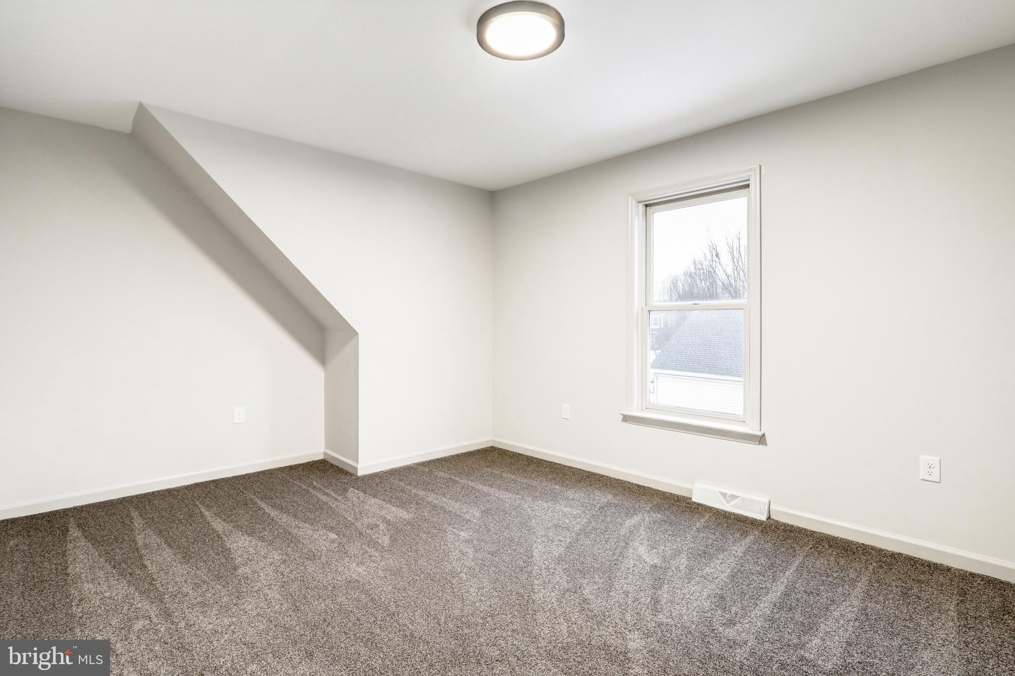 152 Kings Gate Drive Lititz, PA 17543 - Photo 26 of 45 an empty room with a window