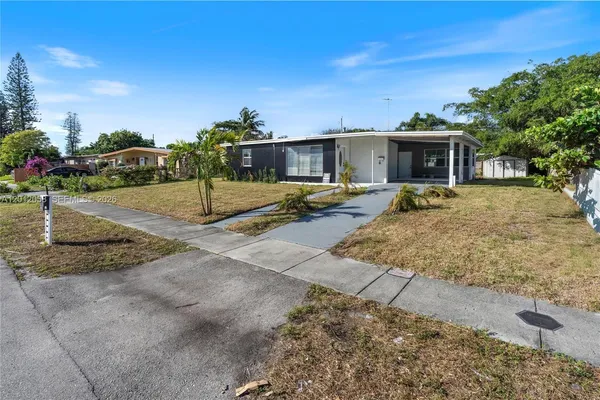 $2,800 | 4041 Northeast 15th Terrace, Pompano Beach, FL 33064