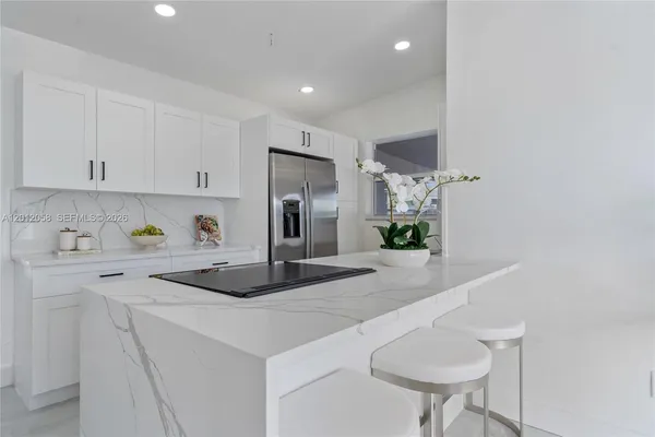 $2,800 | 4041 Northeast 15th Terrace, Pompano Beach, FL 33064