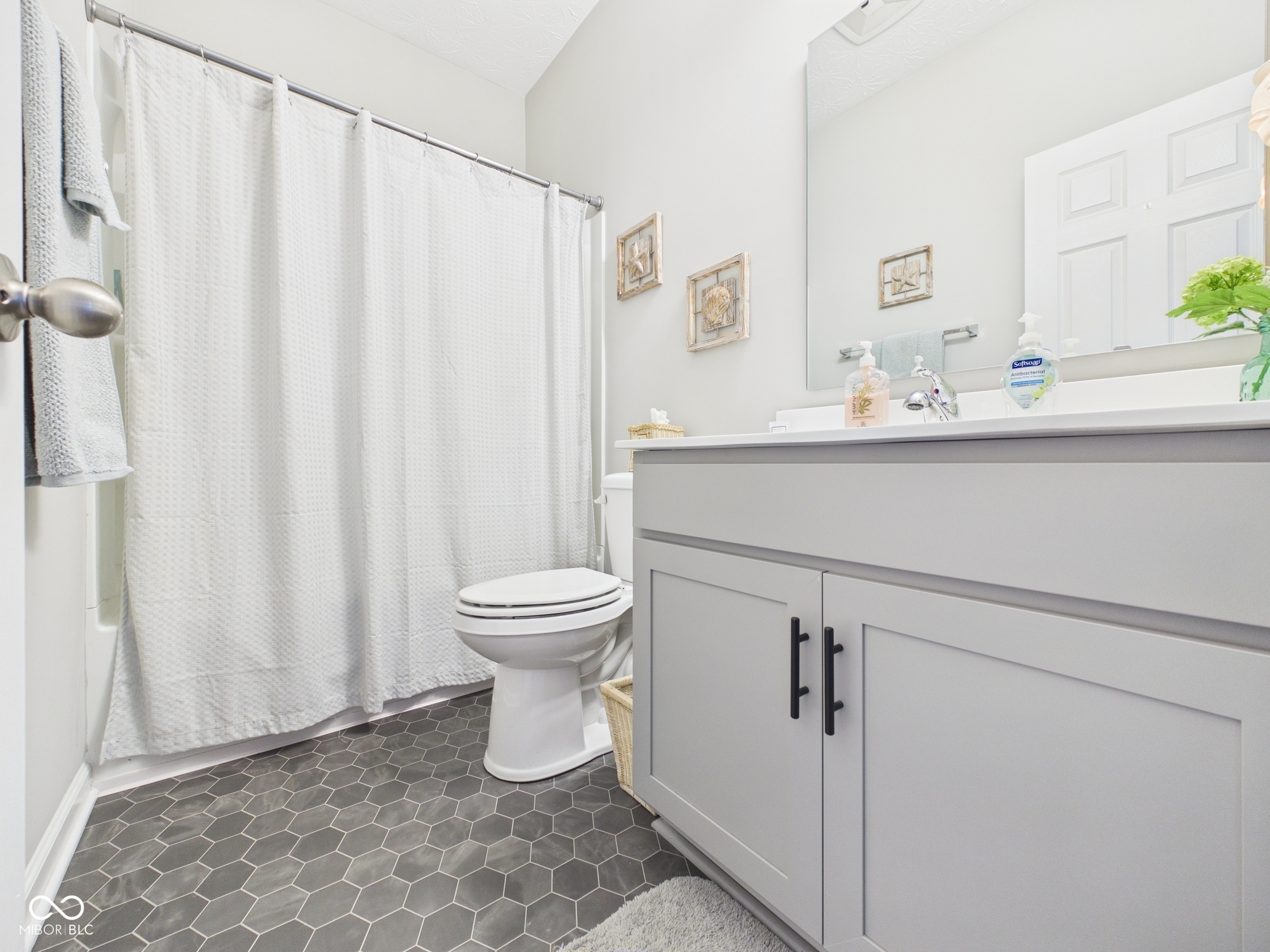 2015 Maplewood Lane Pendleton, IN 46064 - Photo 15 of 59