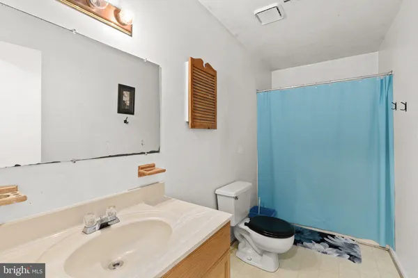 $265,000 | 514 Albrough Boulevard, Colonial Beach, VA 22443