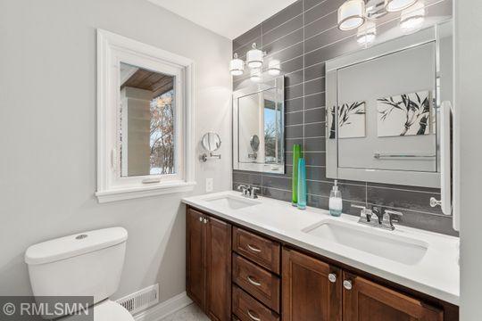 5701 Hansen Road Edina, MN 55436 - Photo 22 of 39 Gallery Image 22