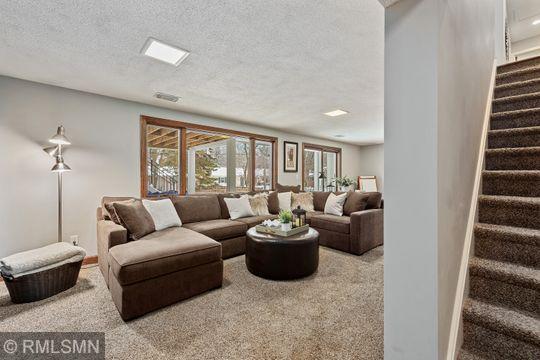5701 Hansen Road Edina, MN 55436 - Photo 24 of 39 Gallery Image 24