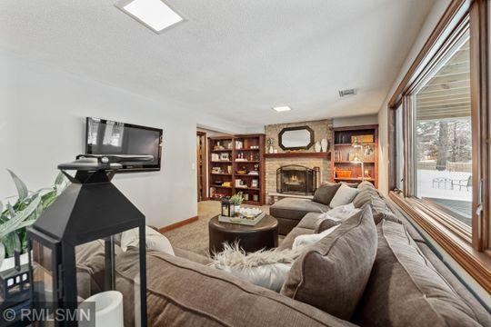 5701 Hansen Road Edina, MN 55436 - Photo 25 of 39 Gallery Image 25