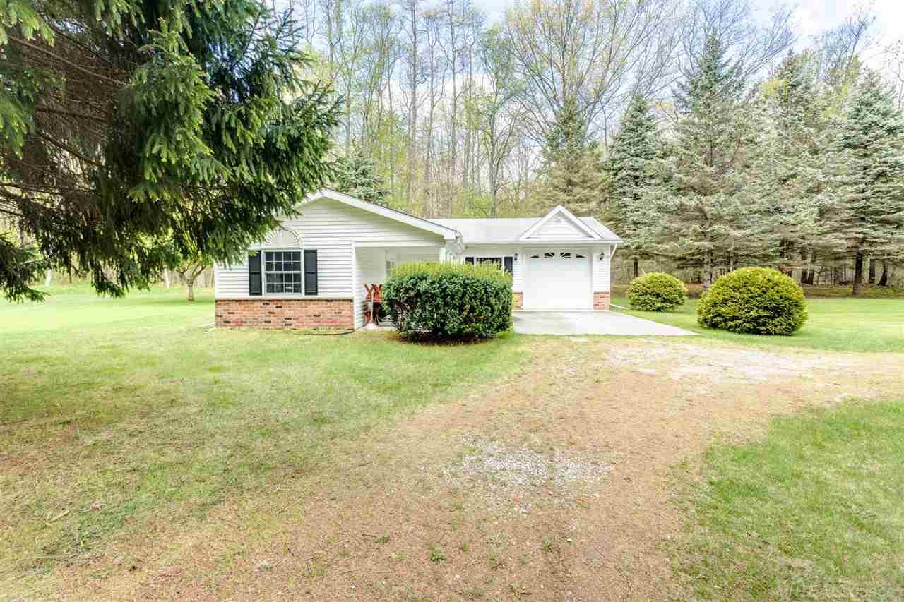 2931 Michigan Road Port Huron, MI 48060 - Photo 46 of 53 Heated & Insulated 24'x40' Outbuilding