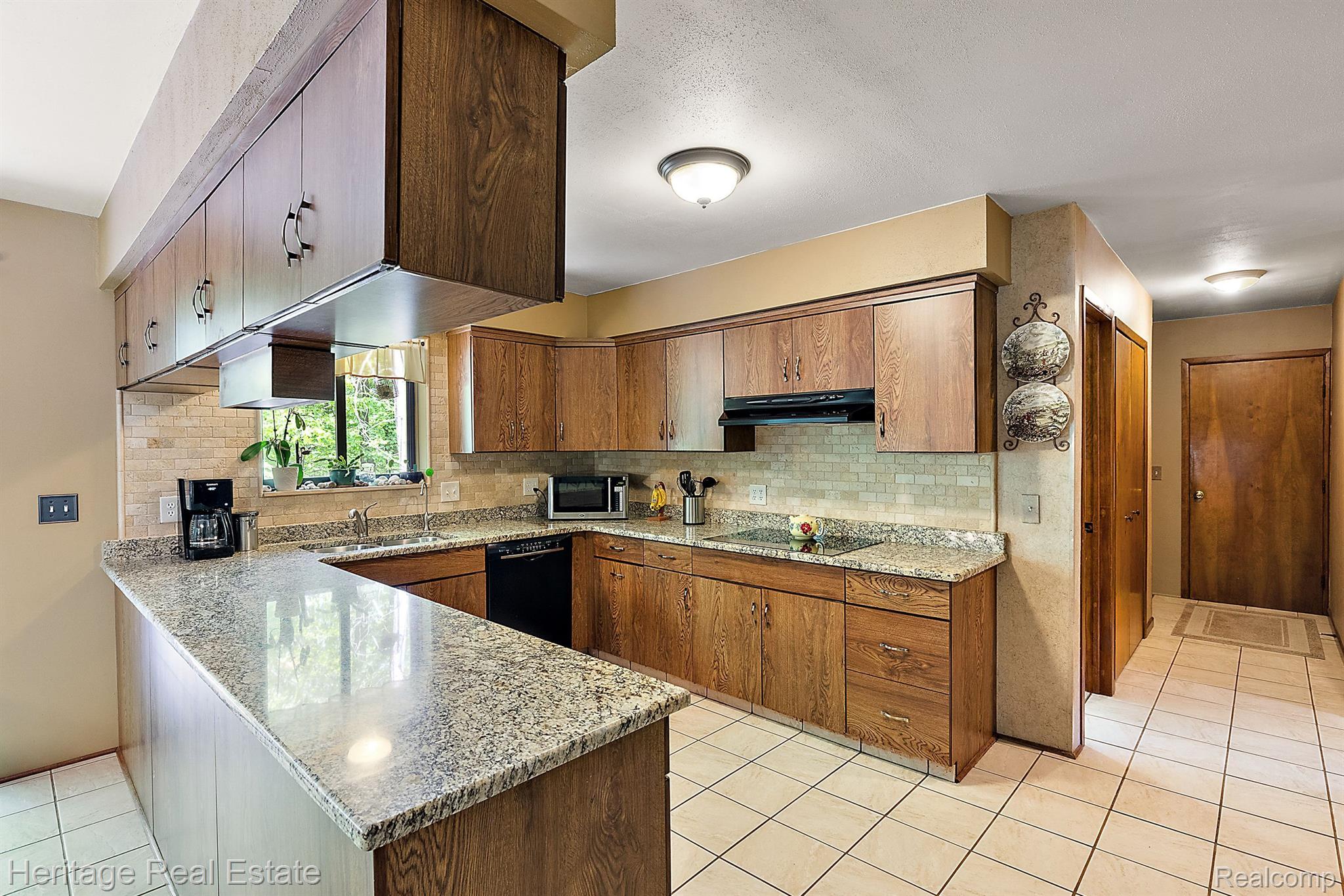 3190 West Brocker Road Metamora, MI 48455 - Photo 15 of 75 Beautiful kitchen with granite countertops