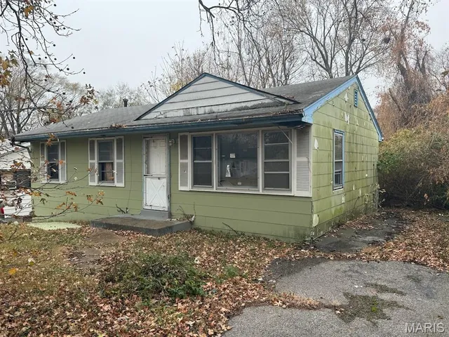 $45,000 | 10449 Duke Drive, St. Louis, MO 63136