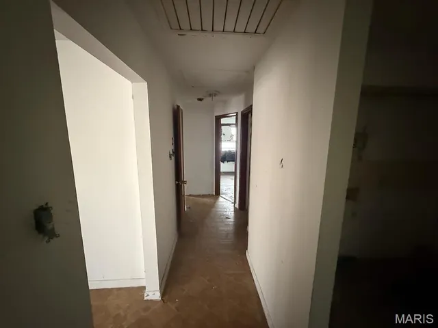 $35,000 | 10449 Duke Drive, St. Louis, MO 63136