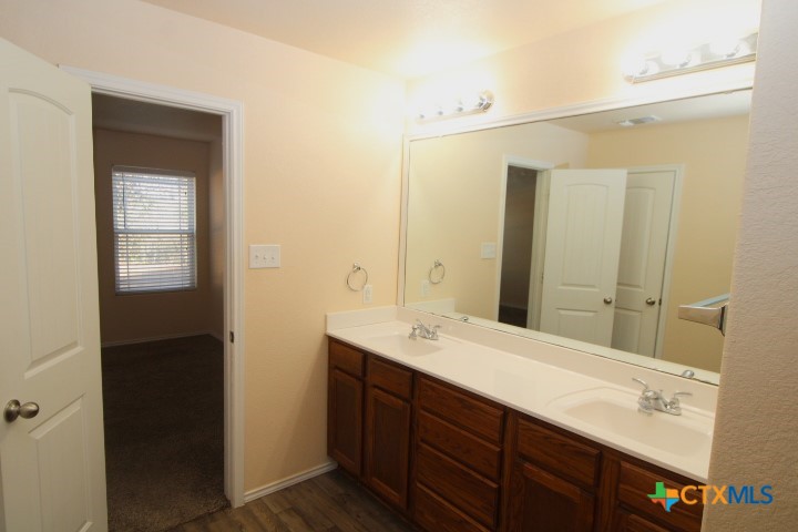 5000 Imperial Eagle Drive Killeen, TX 76549 - Photo 11 of 19