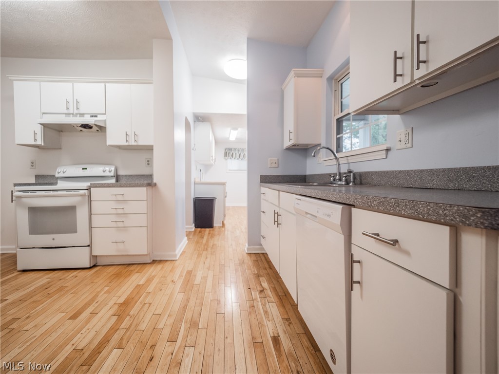 7051 Ridge Road Cleveland, OH 44129 - Photo 6 of 31 Gallery Image 6