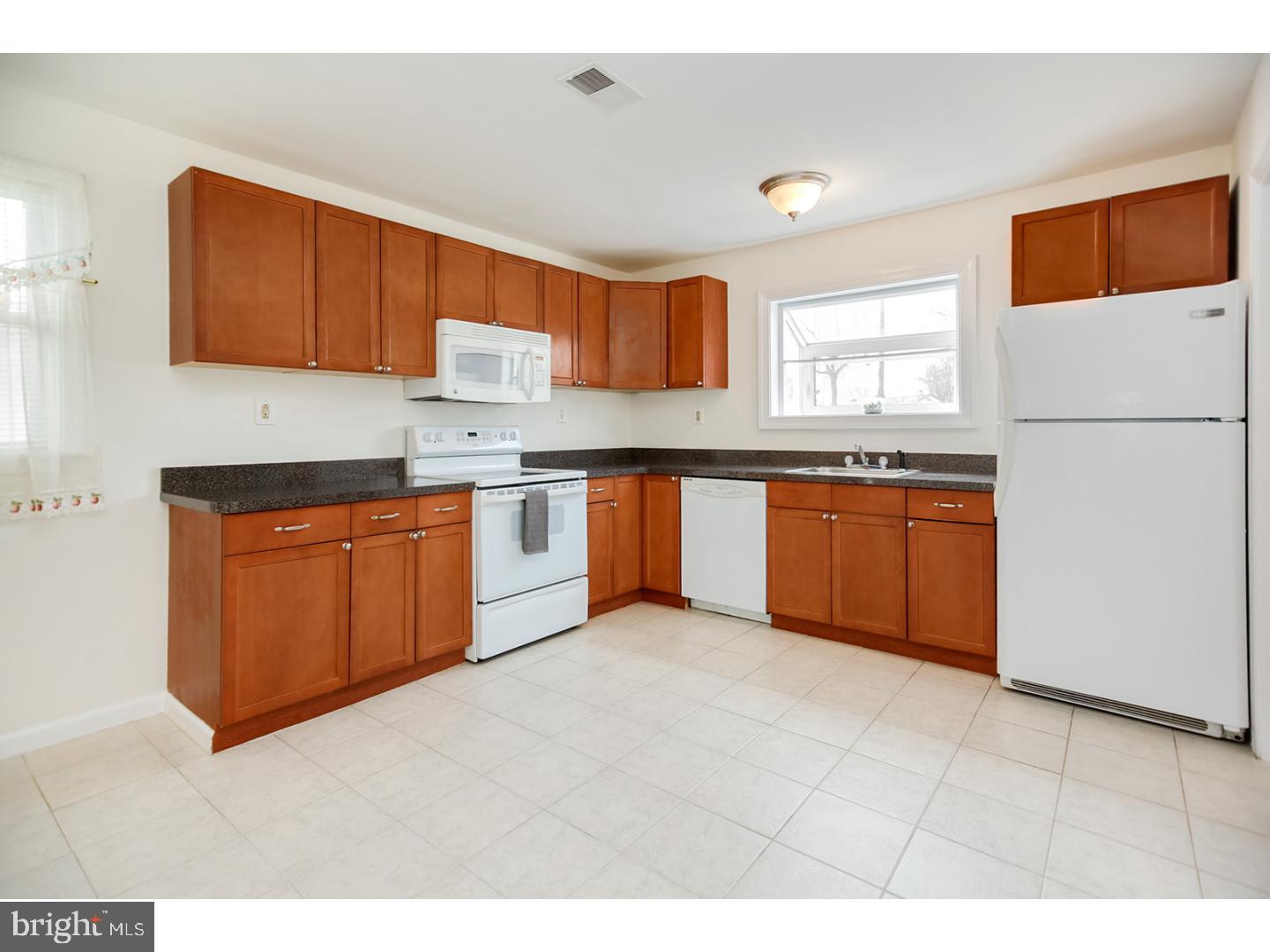 20 Pointville Road Pemberton, NJ 08068 - Photo 6 of 17