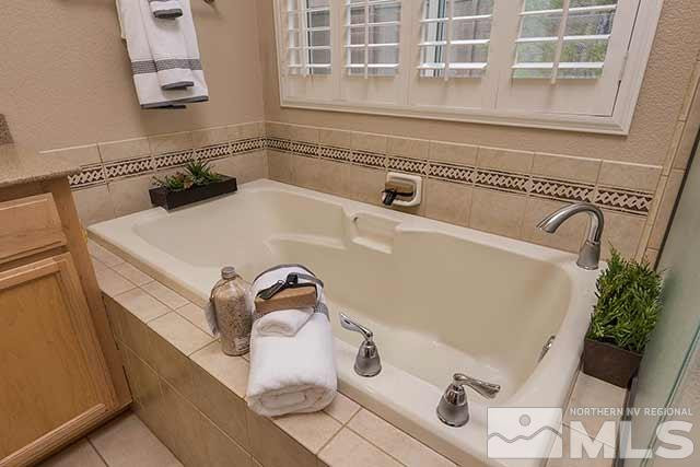 7721 Autumn Ridge Circle Reno, NV 89523 - Photo 10 of 25 Photo 10