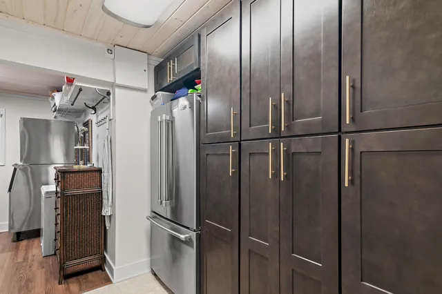 a view of entryway and hall