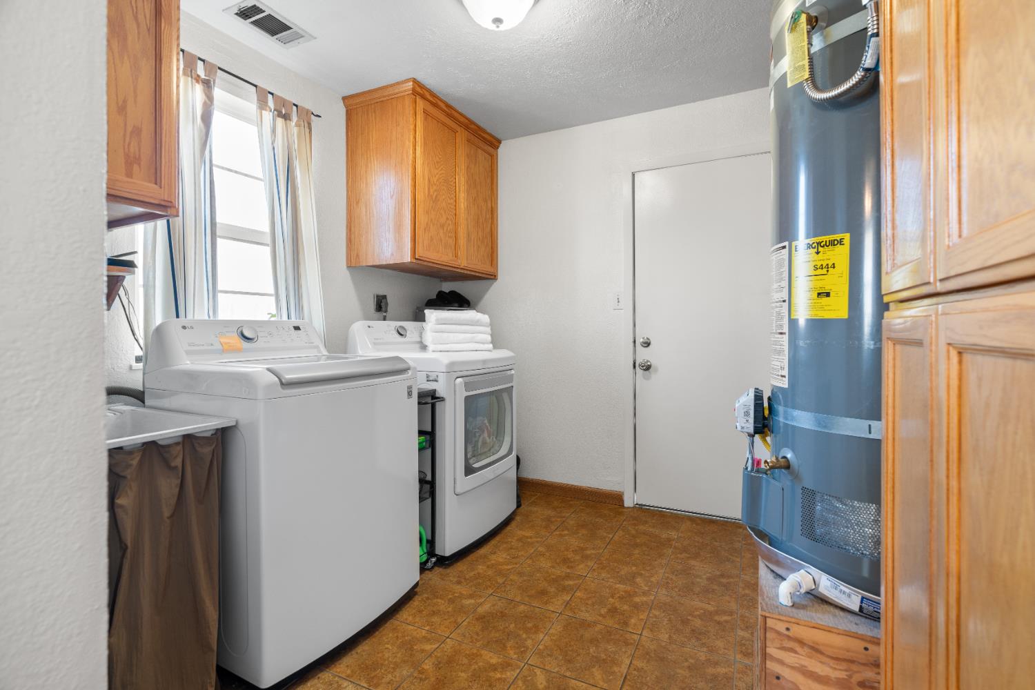 12872 North Jack Tone Road Lodi, CA 95240 - Photo 16 of 40