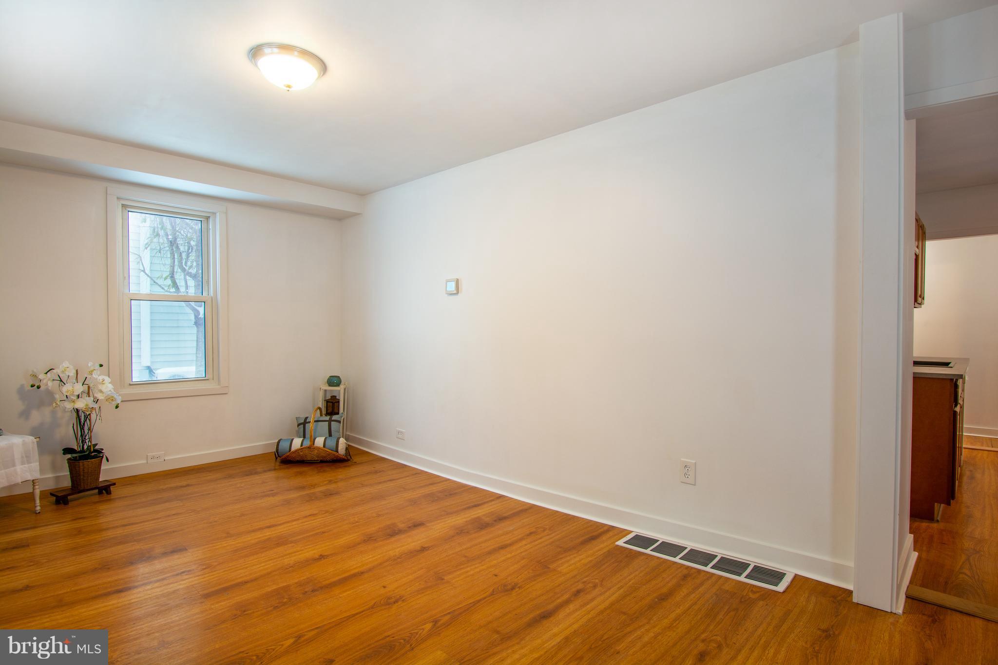 290 North Locust Point Road Mechanicsburg, PA 17050 - Photo 6 of 22 Gallery Image 6