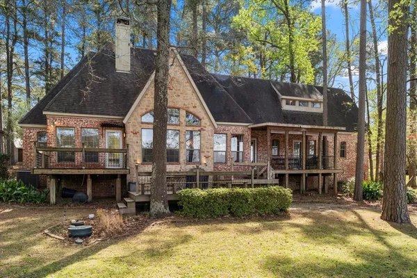 $1,150,000 | 230 Lake Drive, Mount Vernon, TX 75457