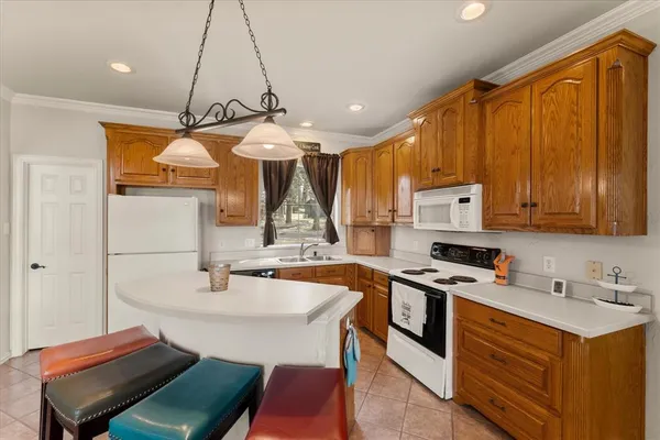 $1,150,000 | 230 Lake Drive, Mount Vernon, TX 75457