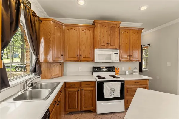 $1,150,000 | 230 Lake Drive, Mount Vernon, TX 75457