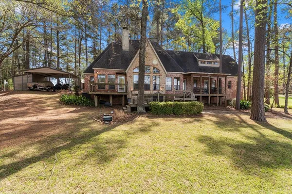 $1,150,000 | 230 Lake Drive, Mount Vernon, TX 75457