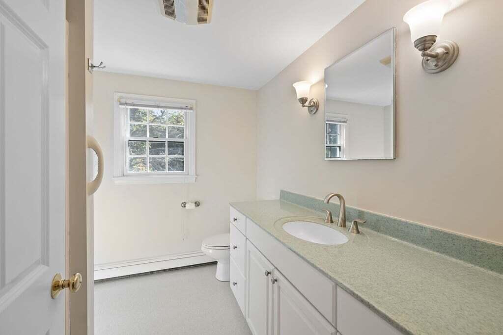 7 Grist Mill Road Harwich, MA 02645 - Photo 22 of 30 7 Grist Mill 2nd Floor Bath