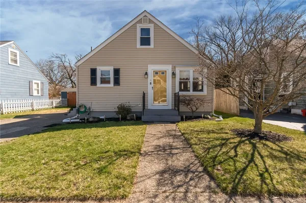 $495,000 | 19 Annette Avenue, Pawtucket, RI 02861
