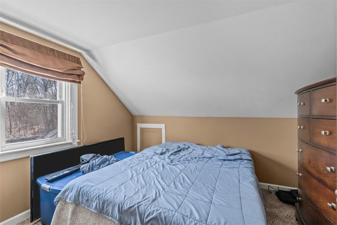 19 Annette Avenue Pawtucket, RI 02861 - Photo 19 of 44
