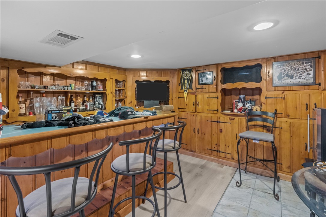 19 Annette Avenue Pawtucket, RI 02861 - Photo 31 of 44