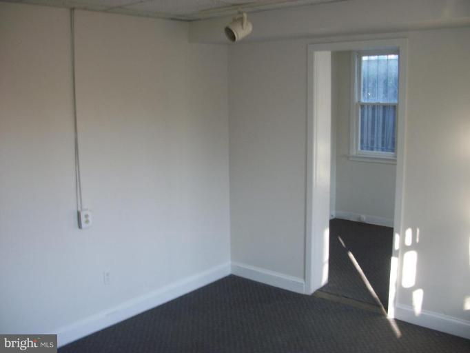 2409 Cool Spring Road Adelphi, MD 20783 - Photo 4 of 24 a view of entryway