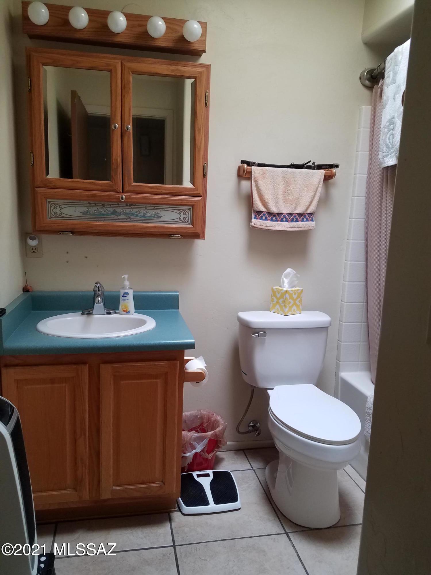 14140 South Stagecoach Road Tucson, AZ 85736 - Photo 7 of 19 Gallery Image 7