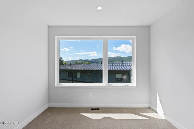 $740,000 | 14 Footpath Way, Lake George, NY 12845