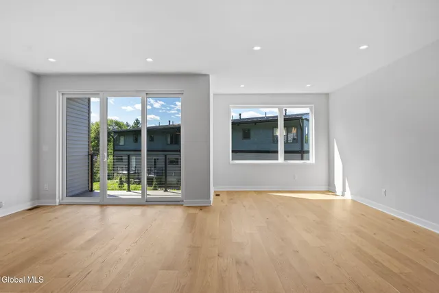 $740,000 | 14 Footpath Way, Lake George, NY 12845