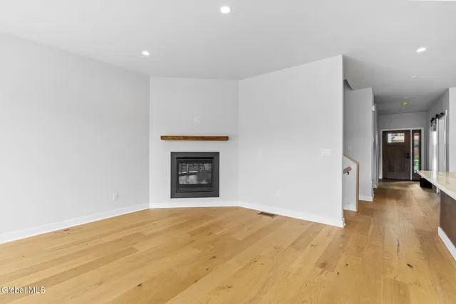 $740,000 | 14 Footpath Way, Lake George, NY 12845