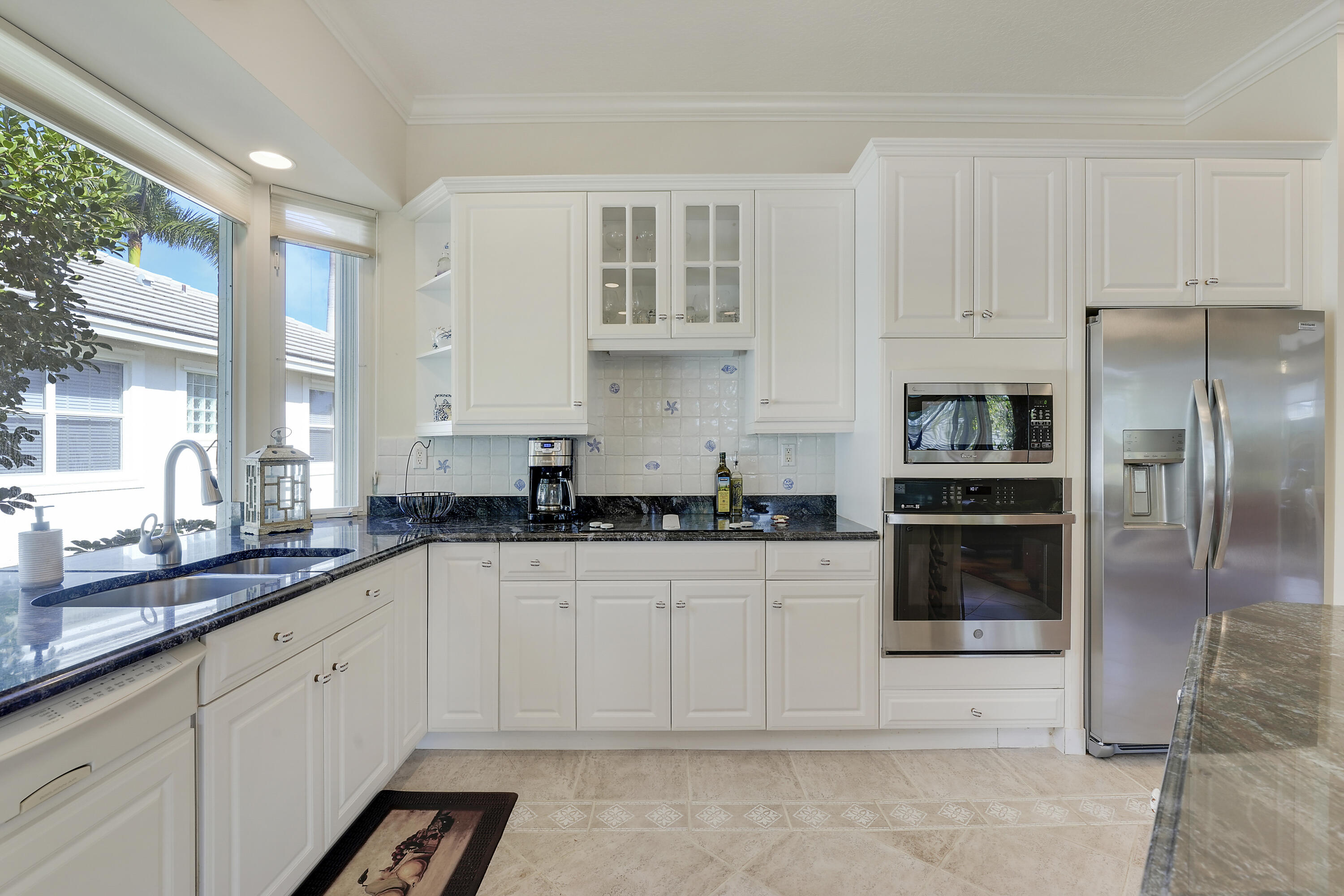 7982 Southeast Hempstead Circle Hobe Sound, FL 33455 - Photo 22 of 45 House-18