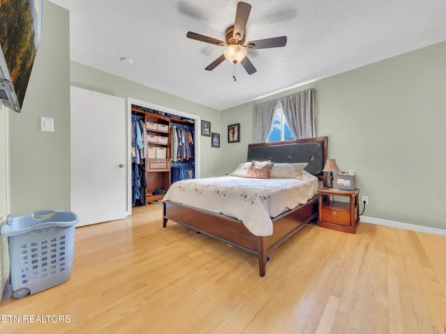 $399,000 | 217 Mayview Drive, Powell, TN 37849