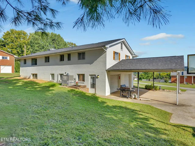 $399,000 | 217 Mayview Drive, Powell, TN 37849