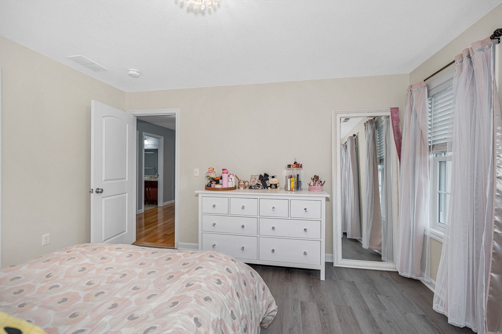 61 Saddle Road Dracut, MA 01826 - Photo 25 of 40