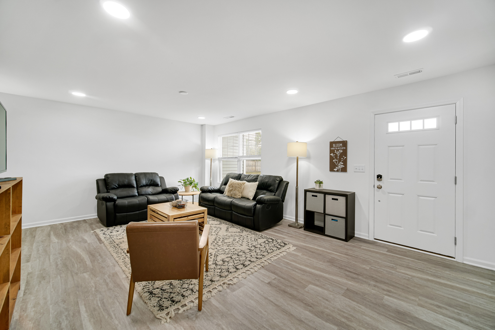 444 Comstock Road South Elgin, IL 60177 - Photo 11 of 25