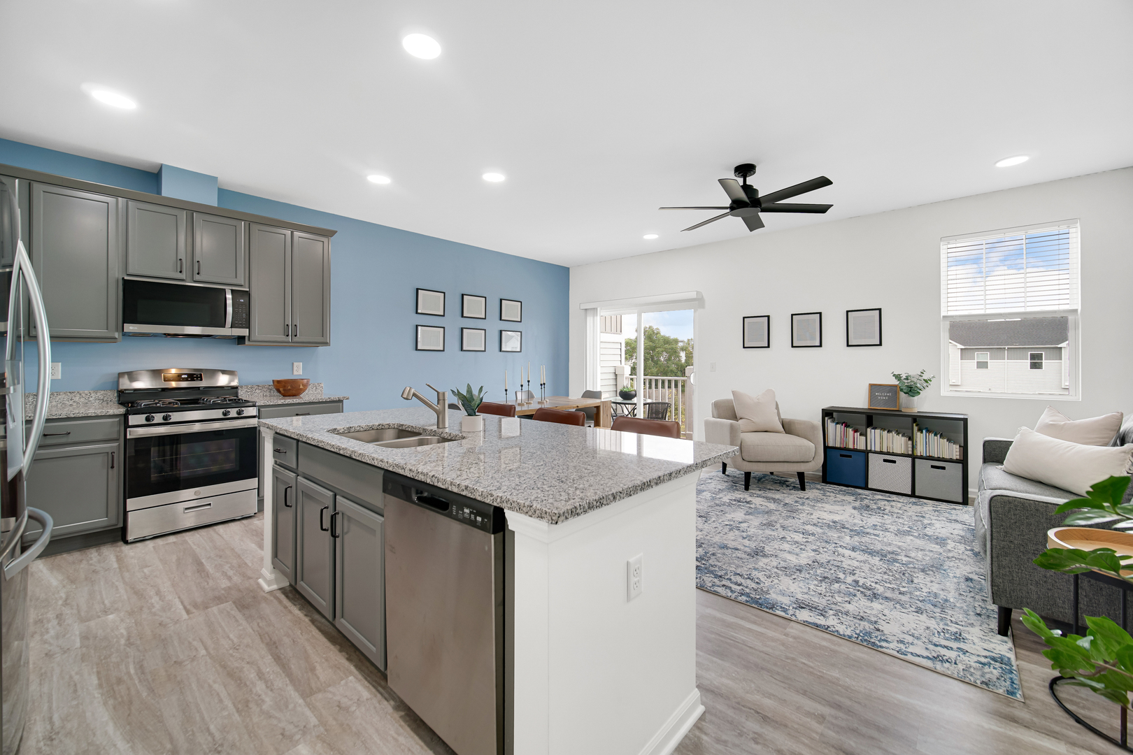 444 Comstock Road South Elgin, IL 60177 - Photo 9 of 25