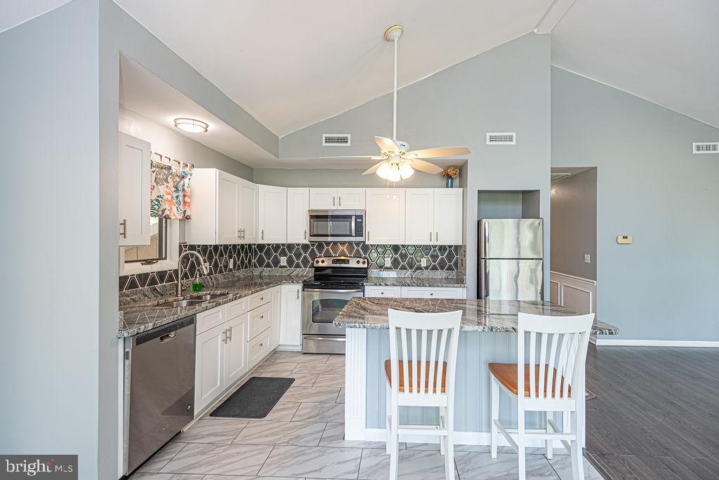 63 Drawbridge Road Ocean Pines, MD 21811 - Photo 10 of 102
