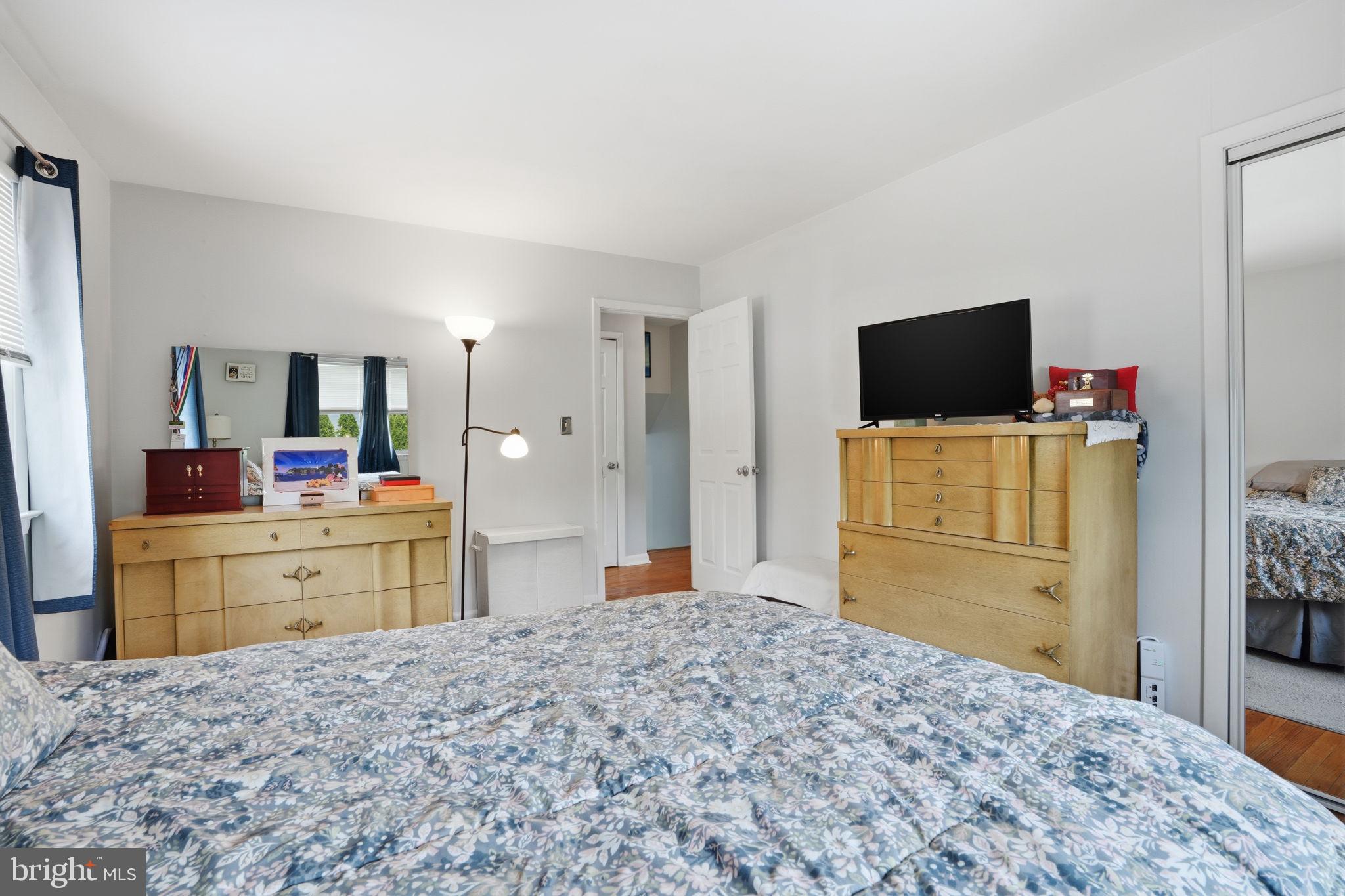 22 Valley View Road Hamilton, NJ 08620 - Photo 11 of 22 Gallery Image 11