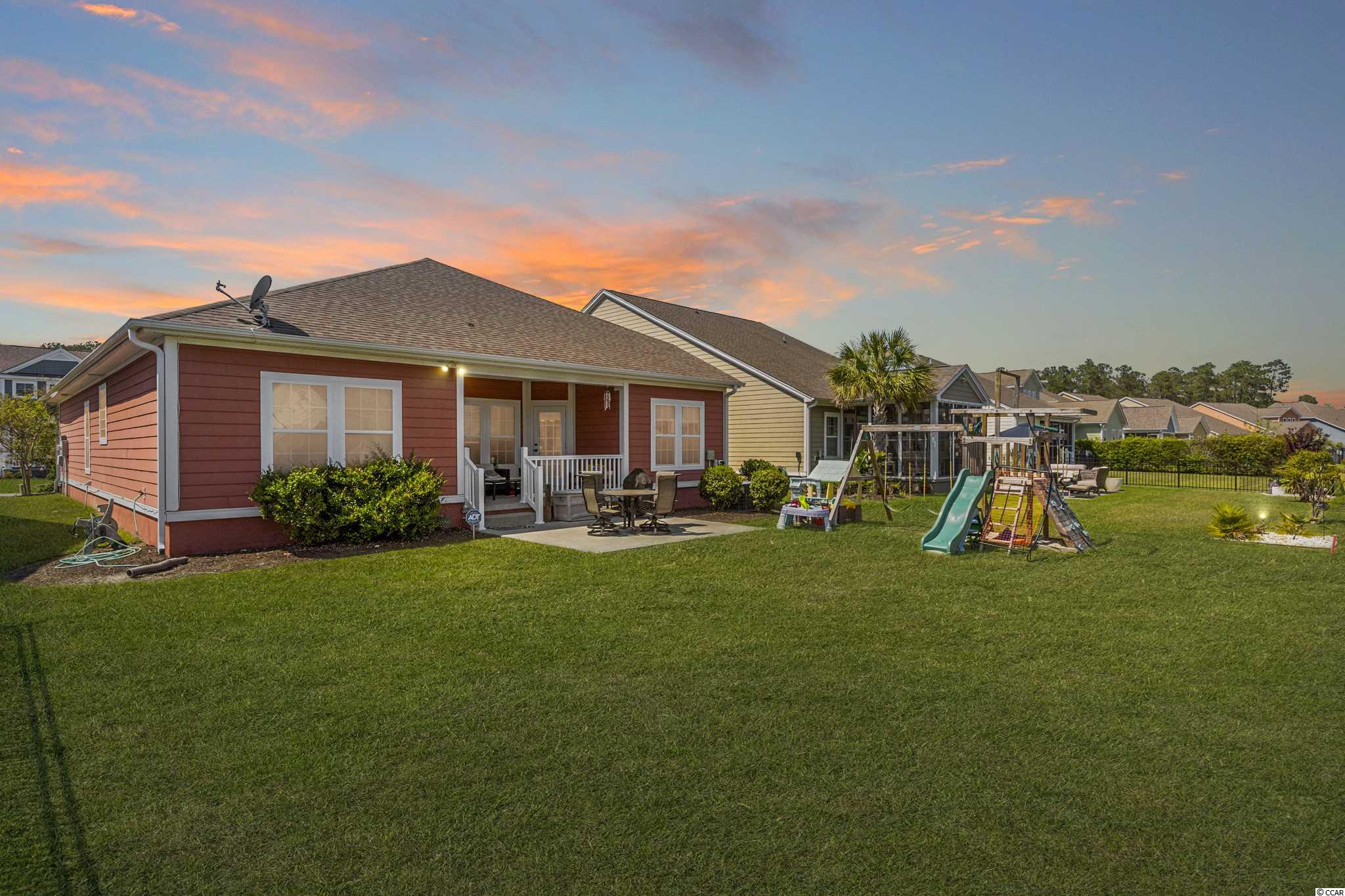 347 Simplicity Drive Murrells Inlet, SC 29576 - Photo 4 of 40