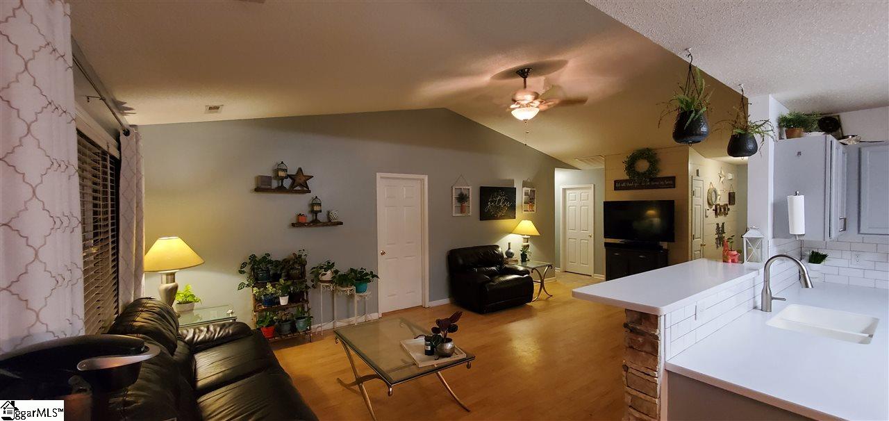 107 Midwood Road Travelers Rest, SC 29690 - Photo 5 of 26 Gallery Image 5