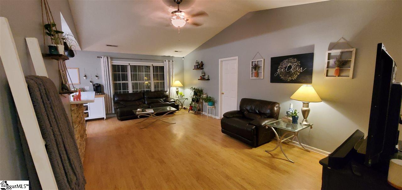 107 Midwood Road Travelers Rest, SC 29690 - Photo 8 of 26 Gallery Image 8